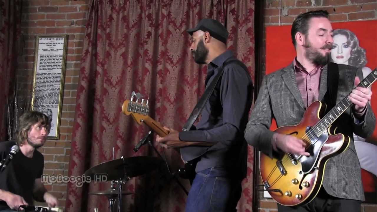 THE NEW MASTERSOUNDS - Mission Creep - stripped down MoBoogie Loft Session