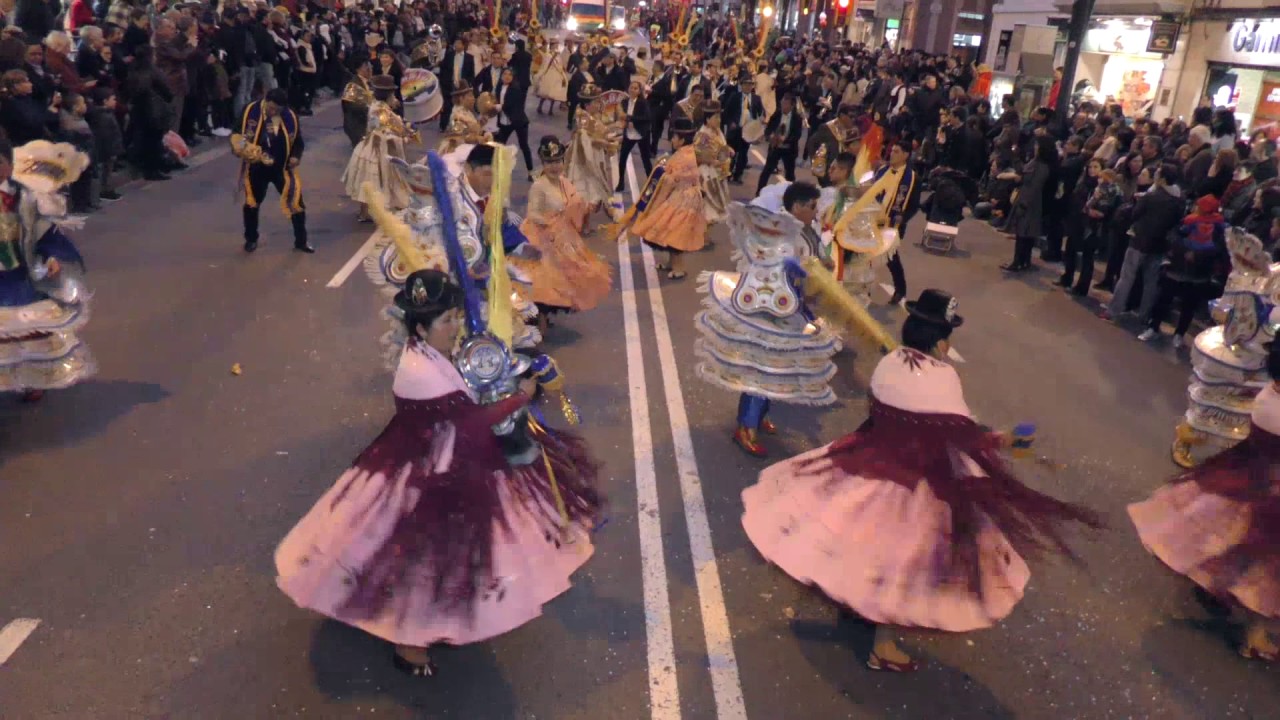 Morenada Fanáticos del Folklore, Rua de Sans - Barcelona. Danza Boliviana  02-17, 3