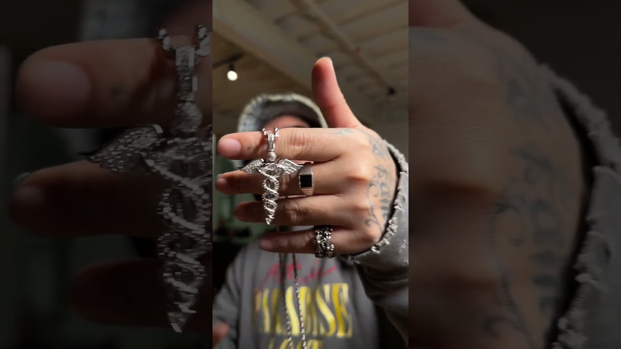 The caduceus, a symbol of wealth and endless power🐍💎