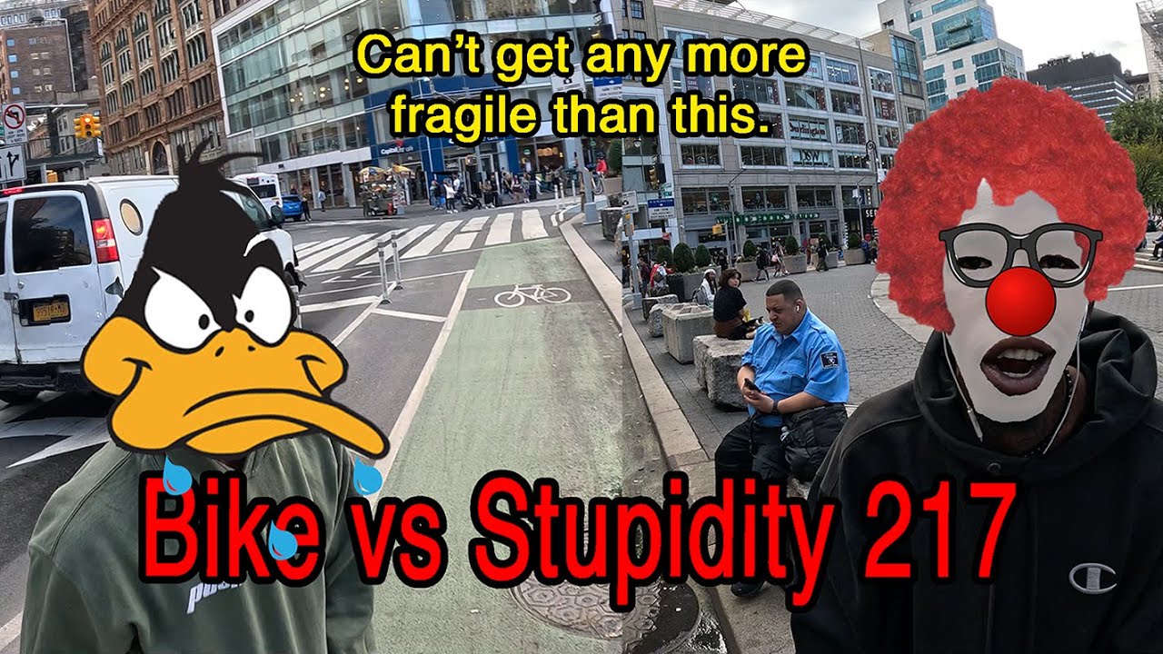 Bike vs Stupidity 217 🤡🦆🤜🎒