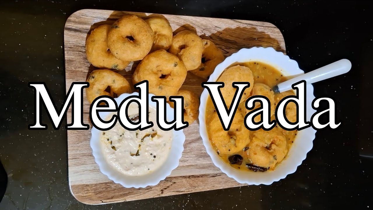 Medu Vada Recipe | Crispy South Indian Vada | Hotel Style Medu Vada