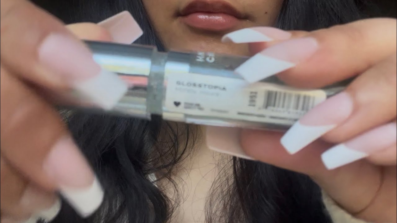 LoFi asmr tapping & lipgloss application 