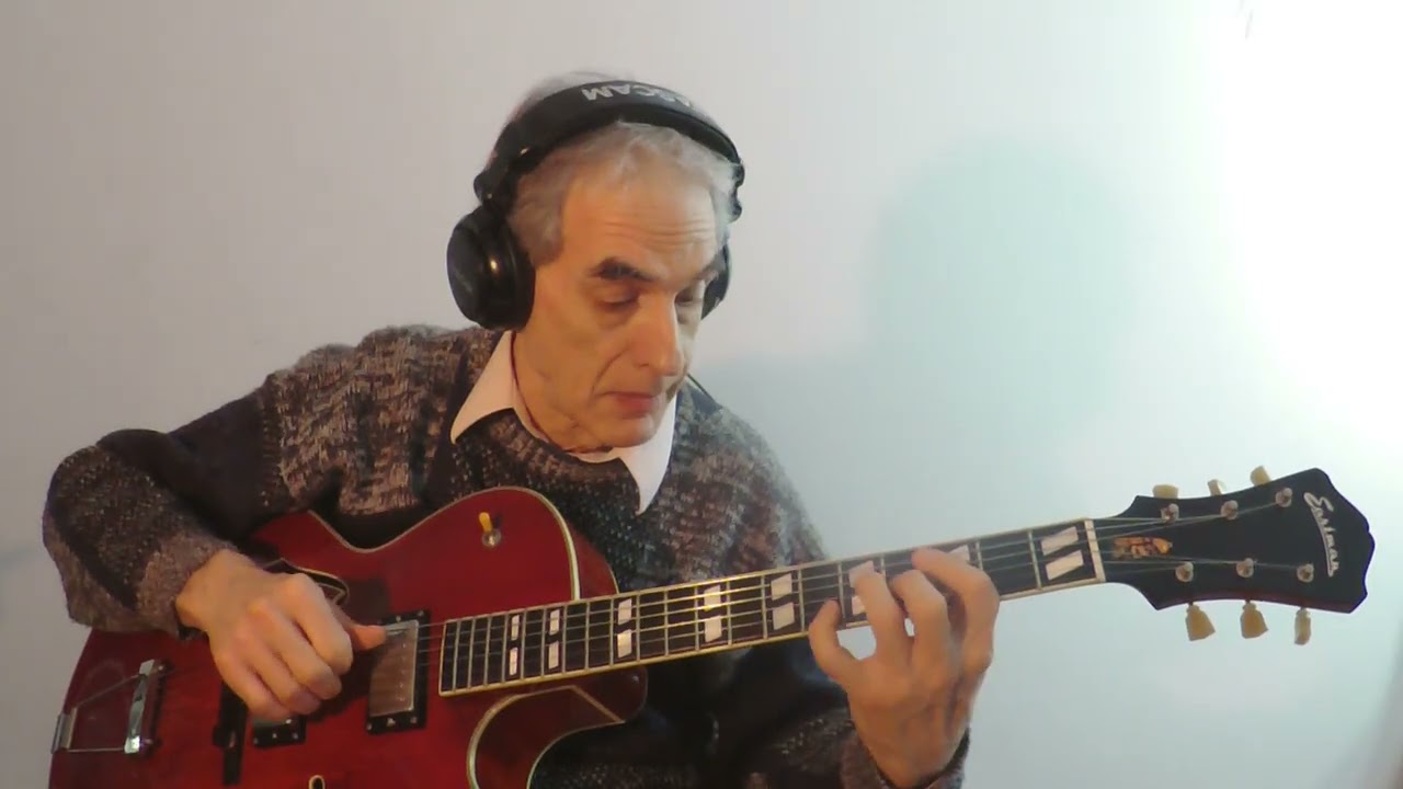 Mark Capon - Solo Guitar: I'll Be Seeing You