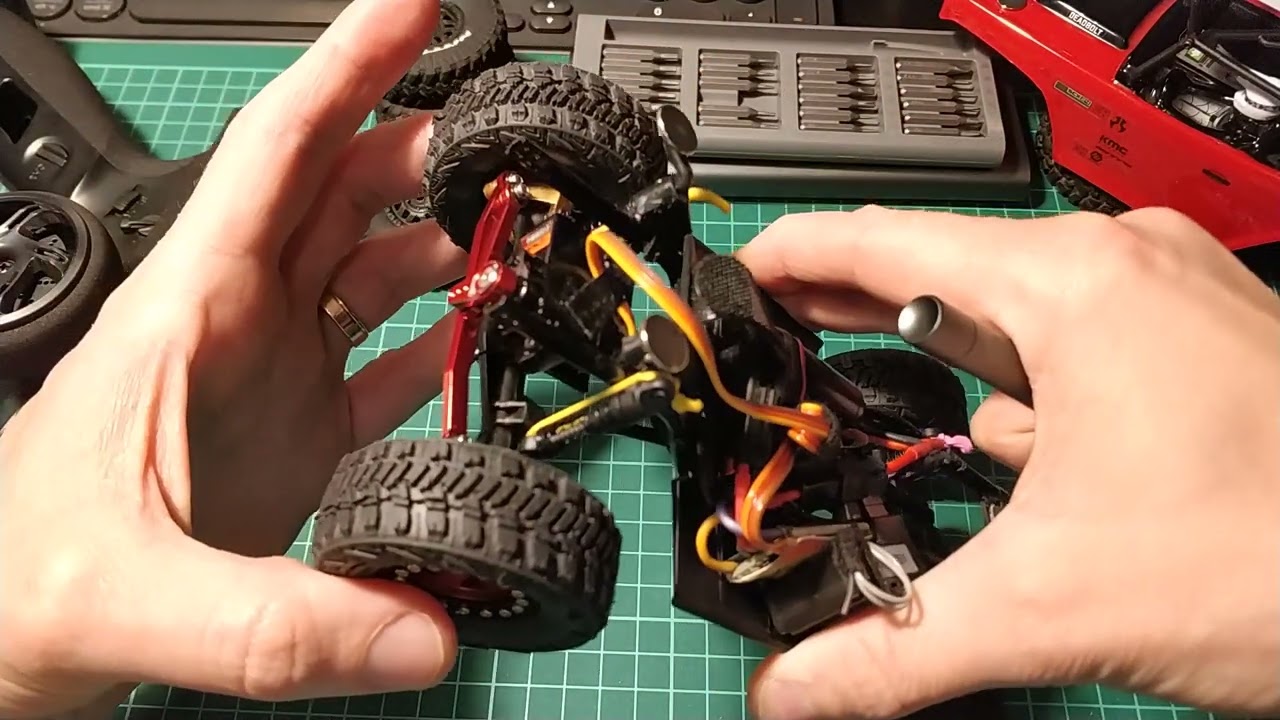 Scx24 stage1 lcg crawler build under 300$ with ASX24-Crawler ESC