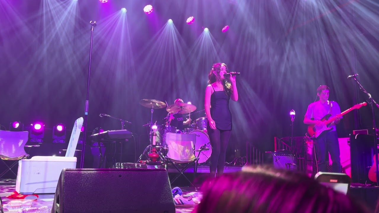 Samia, “Pants” Live