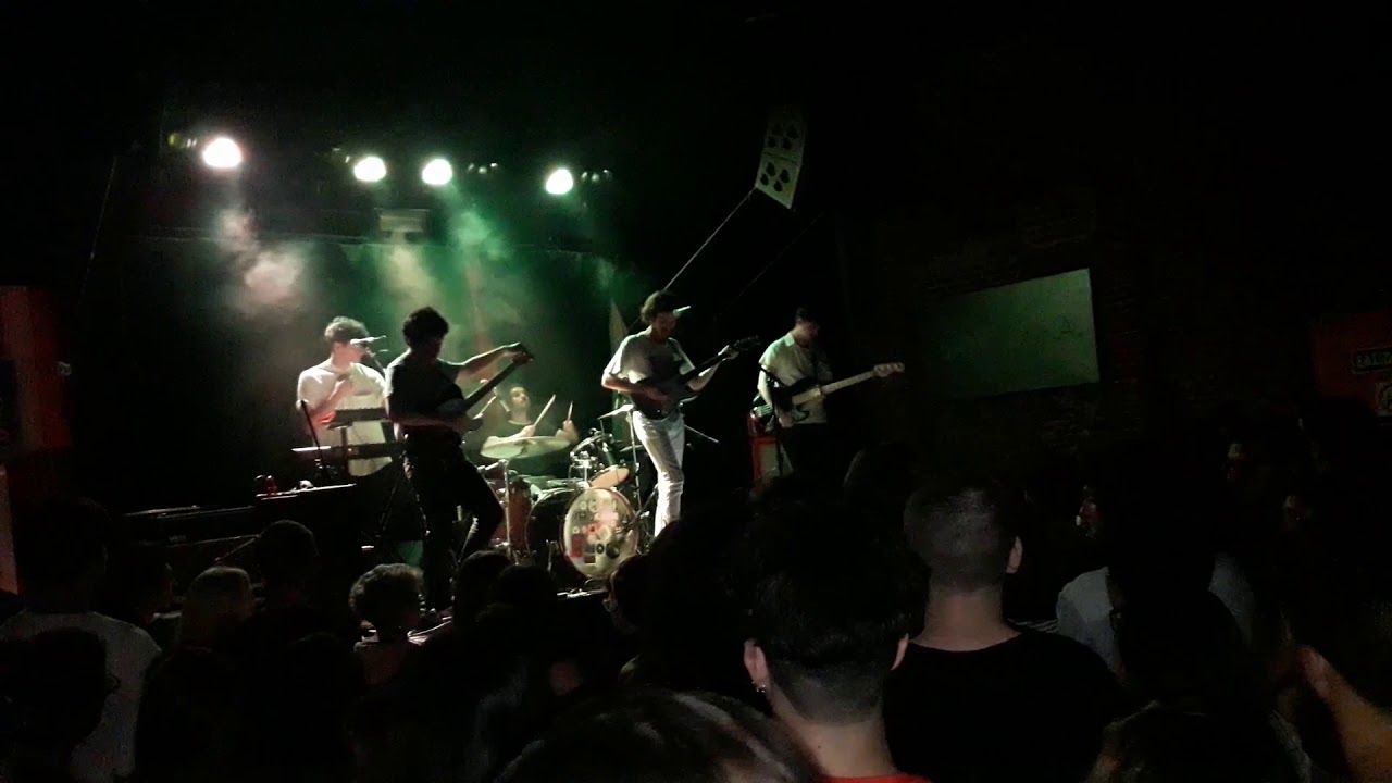 Fus Delei en vivo en Algo Raro Vol 3, La Plata 2/12/2017