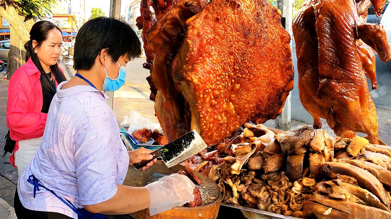 He Just Got Back From China! A Must-Try The China's Meat Stall in Phnom Penh