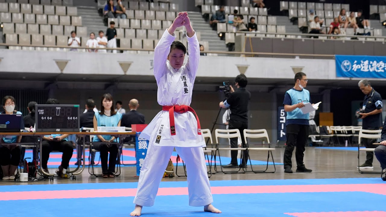 高校生女子個人形優勝 坪川紅愛選手 （函館清晨塾）クーシャンクー 第61回和道流空手道連盟全国大会