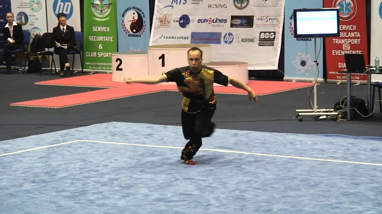 CHAMPIONNAT D'EUROPE WUSHU2014 LEO BENOUAICH GUNSHU