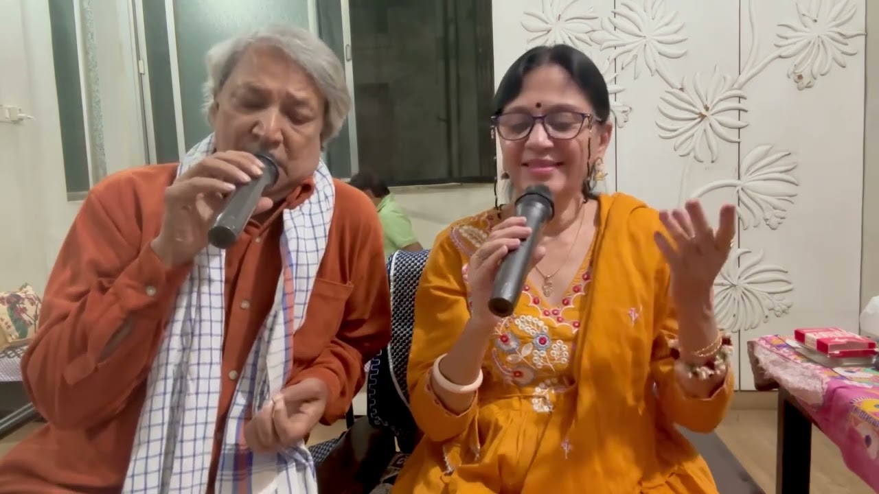 Kishore + Lata song: Ghum hai kisike pyaar mein. Film: Rampur ka Laxman 