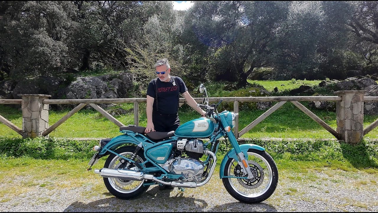 * Royal Enfield 650 Classic * Antes de comprar,  mira este video 1 de 2.