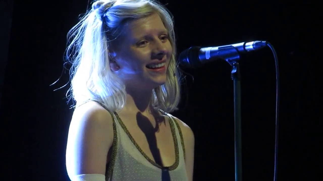 AURORA - Encore Chatter + 