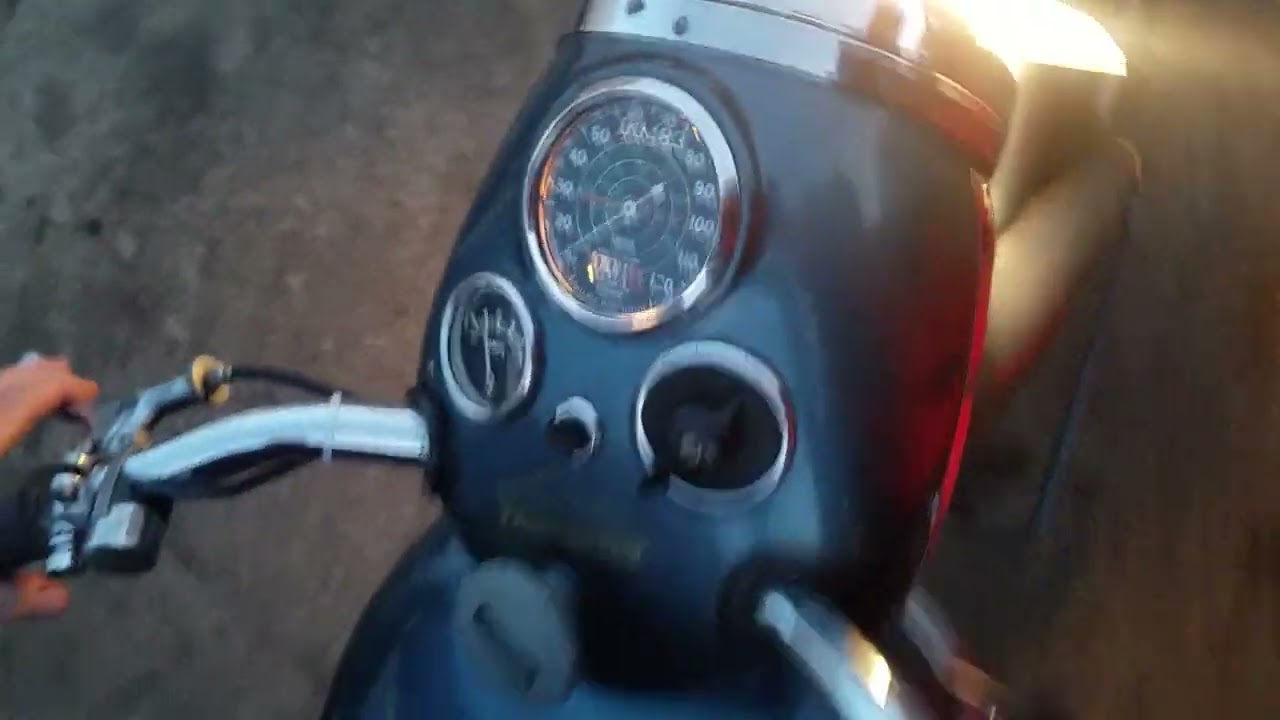 1951 Triumph 6T Thunderbird 650cc at Andy Tiernans #08724TRI