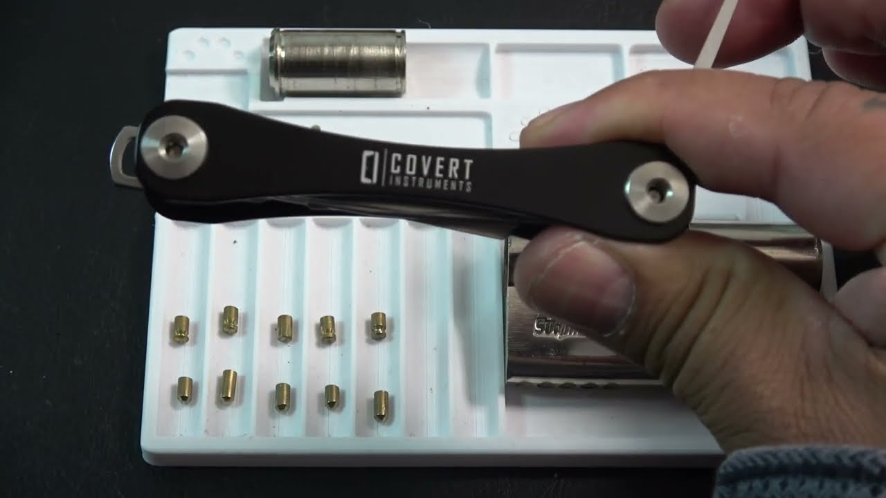 [147] Masterlock - Niza y Südmetall (Gin Bottle Pins?) vs Covert Companion - spanglish sub