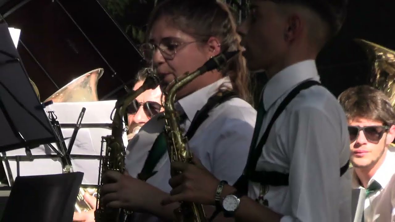 Banda Marcial de Cambres (Direção: Maestro António Ferreira) FRANCISCO MAGALHÃES - Arr. Luis Cardoso