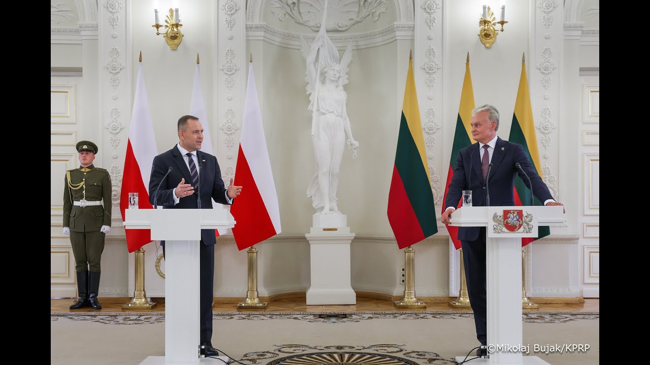 Wilno. Spotkanie Prezydentów Polski i Litwy z mediami