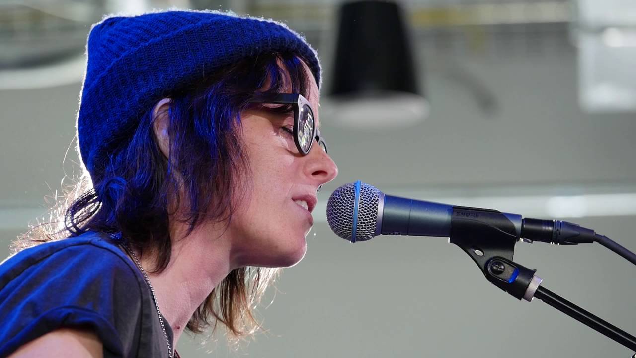 Sera Cahoone - Up To Me (Live on KEXP)