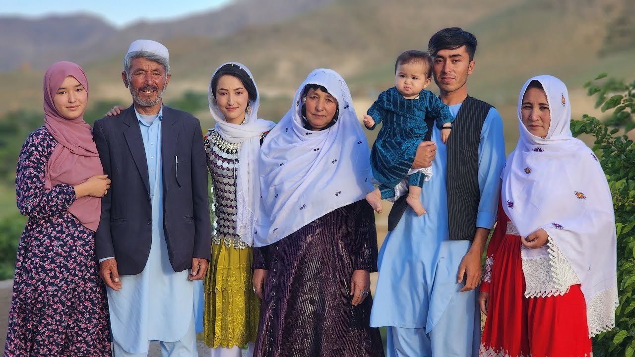 چشم ما روشن بیکی جان و خواهرجان بعداز وقت‌ها آمده خانه‌ی ما، آمادگی پایجودآباد و خوشحالی ما❤️