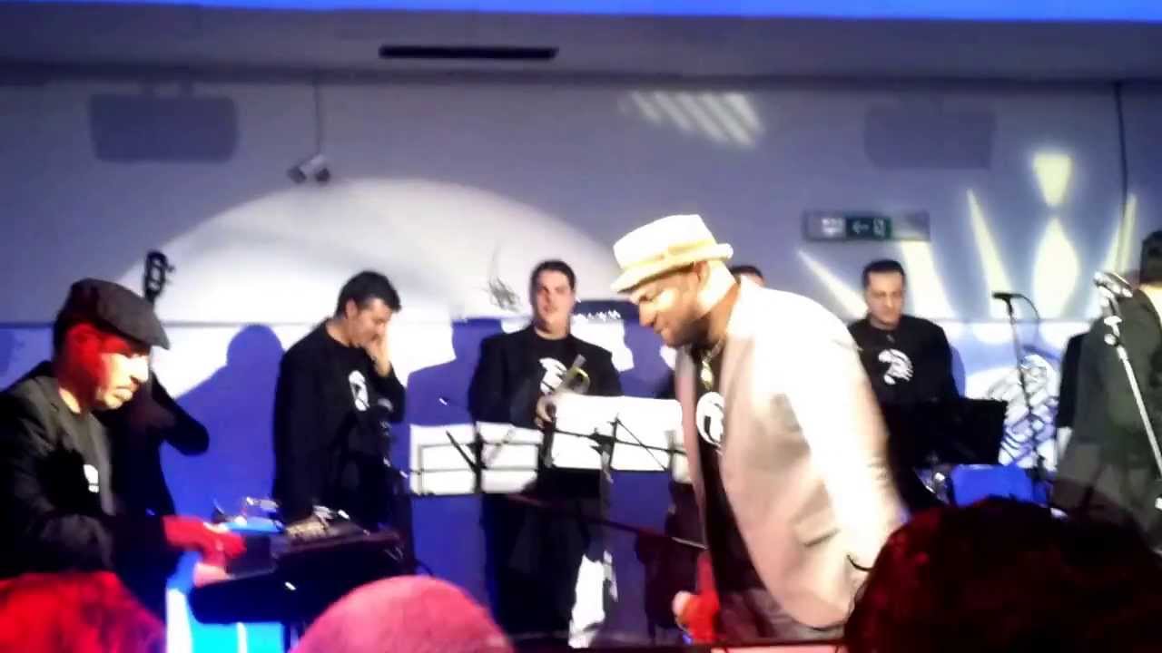 Gendrys Banderas e la Maxima 79