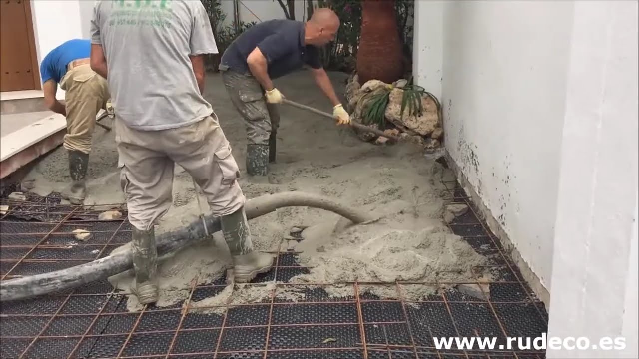HORMIGONADO DE SOLERA CON BOMBA. VÍDEO 2