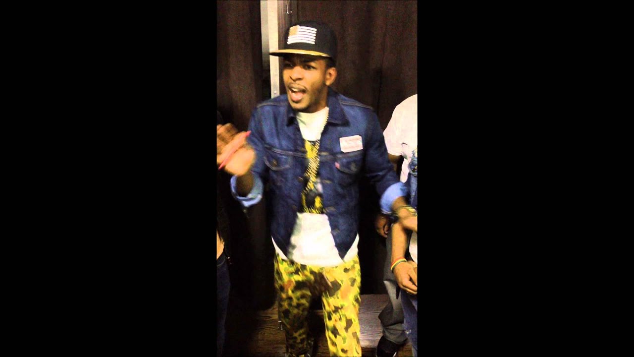 @CallMeYL & Los Cypher at Laced Boston on the Becoming King Tour