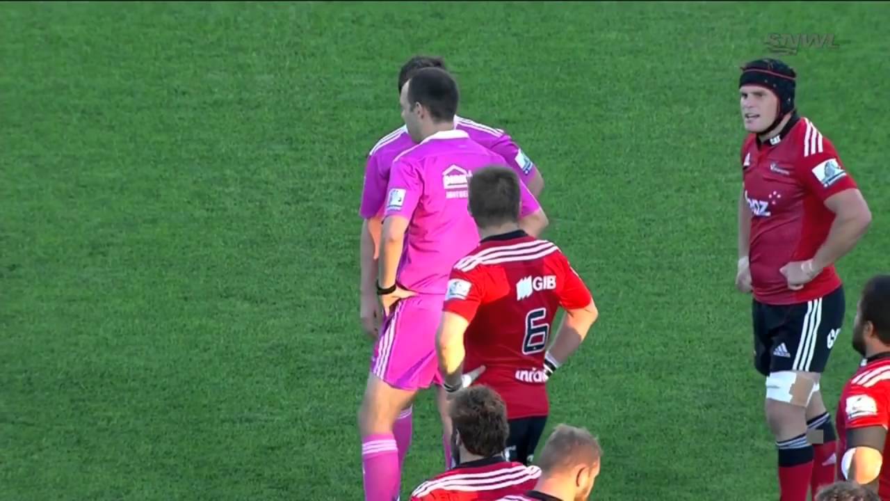 ASSISTANT REFEREE
