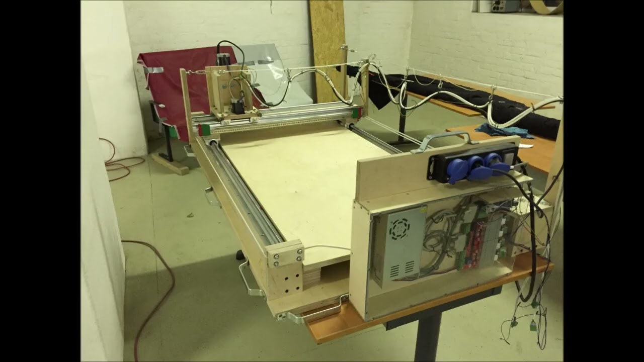 Dezember 2015: Erste Bilder meiner CNC14