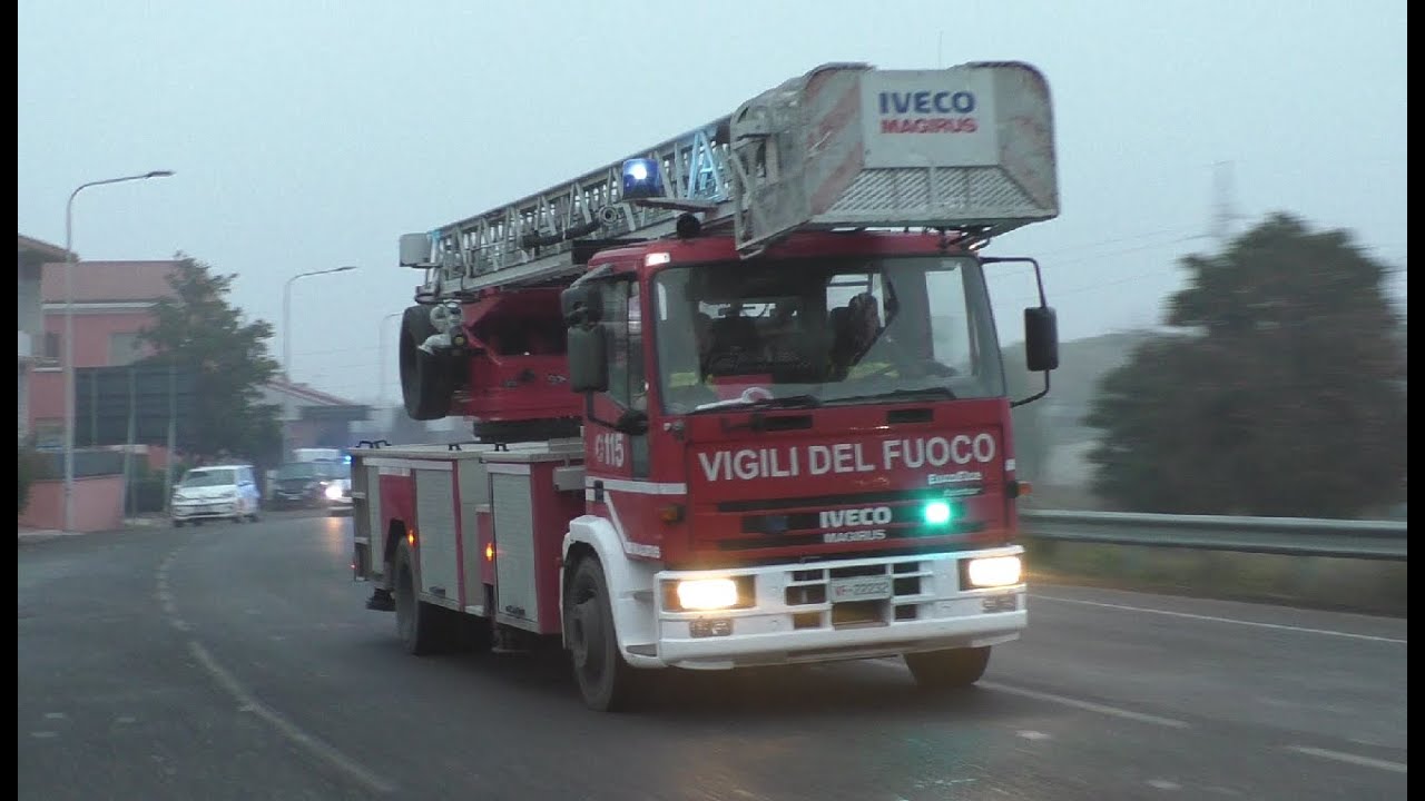 Autoscala Iveco EuroFire Vigili del Fuoco di Pesaro & Fiat Tipo Polizia Locale di Fano in Emergenza