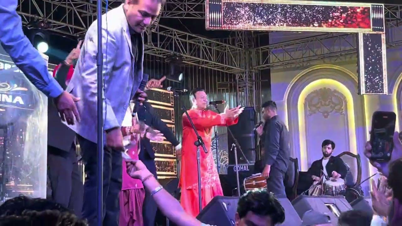 Manmohan Waris and Kamal Heer Live. Patiala 