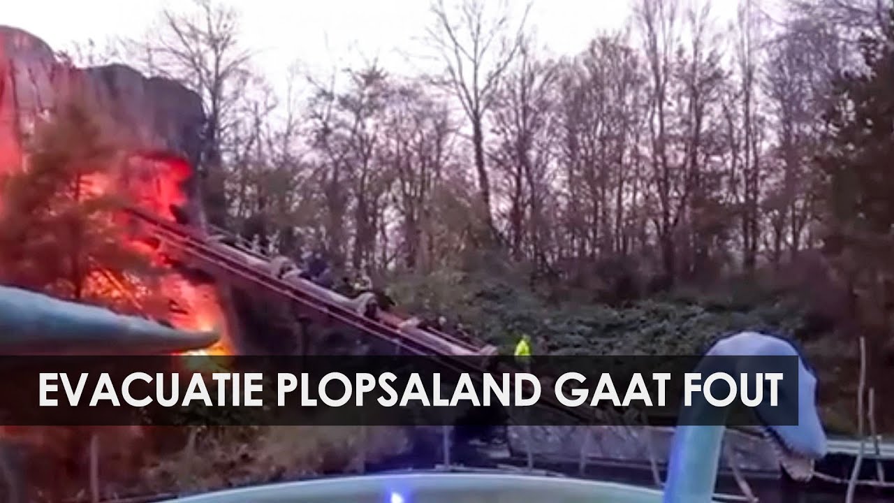 Plopsaland Belgium evacueert DinoSplash, boten zakken terug op de lift