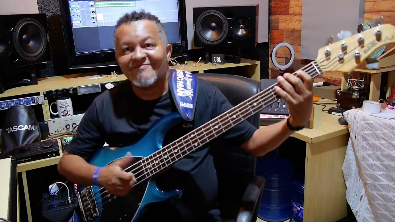 W BRASIL cover baixo para iniciantes