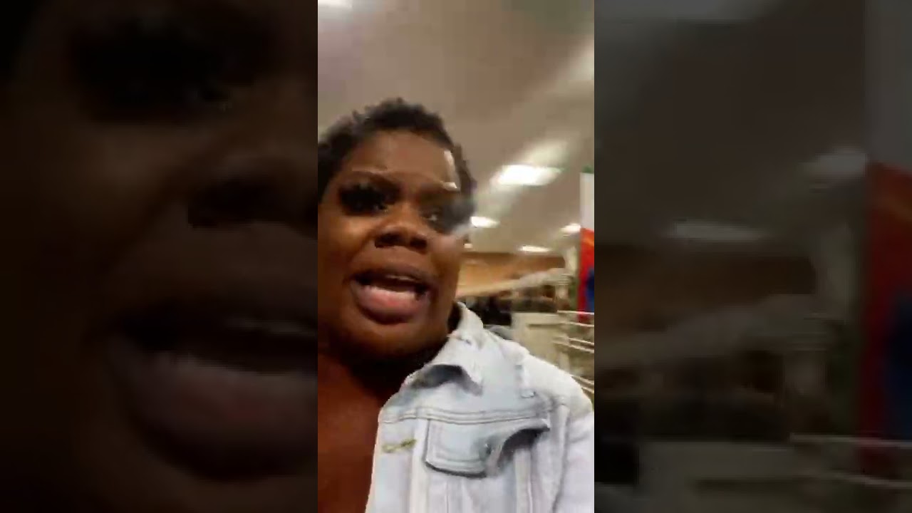 Rhoda Young roasts disrespectful 7-Eleven employee! 😂
