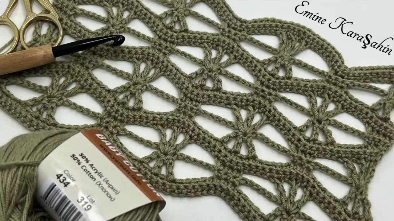Великолепные модели крючком из гипюра (бегун, скатерть, сумка, туника, жилет, блузка, занавеска)