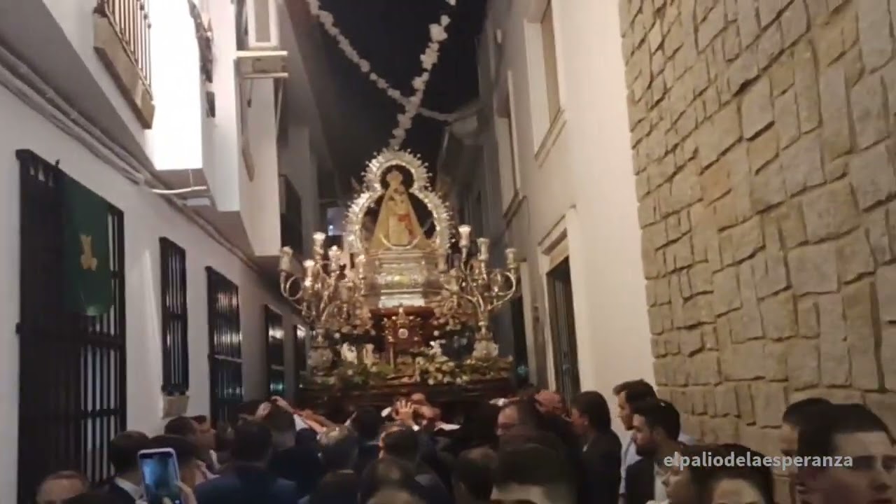 La Virgen de la Cabeza por la calle Virgen de la Esperanza. Andújar 2022