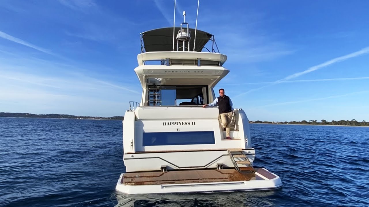 Prestige Yachts 520 FLY - Visite en mer - Bateau d'occasion Euro-Voiles