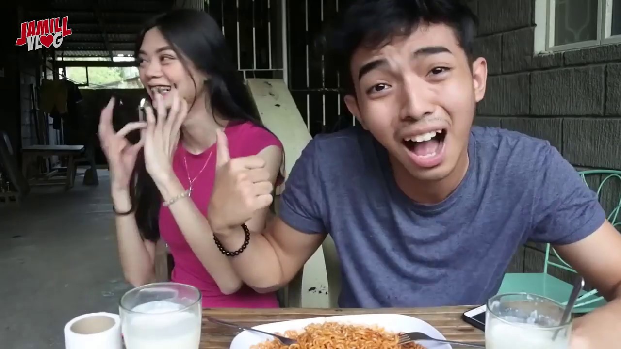 DARE1  SPICY NOODLE CHALLENGE X4    JAMILL VLOG