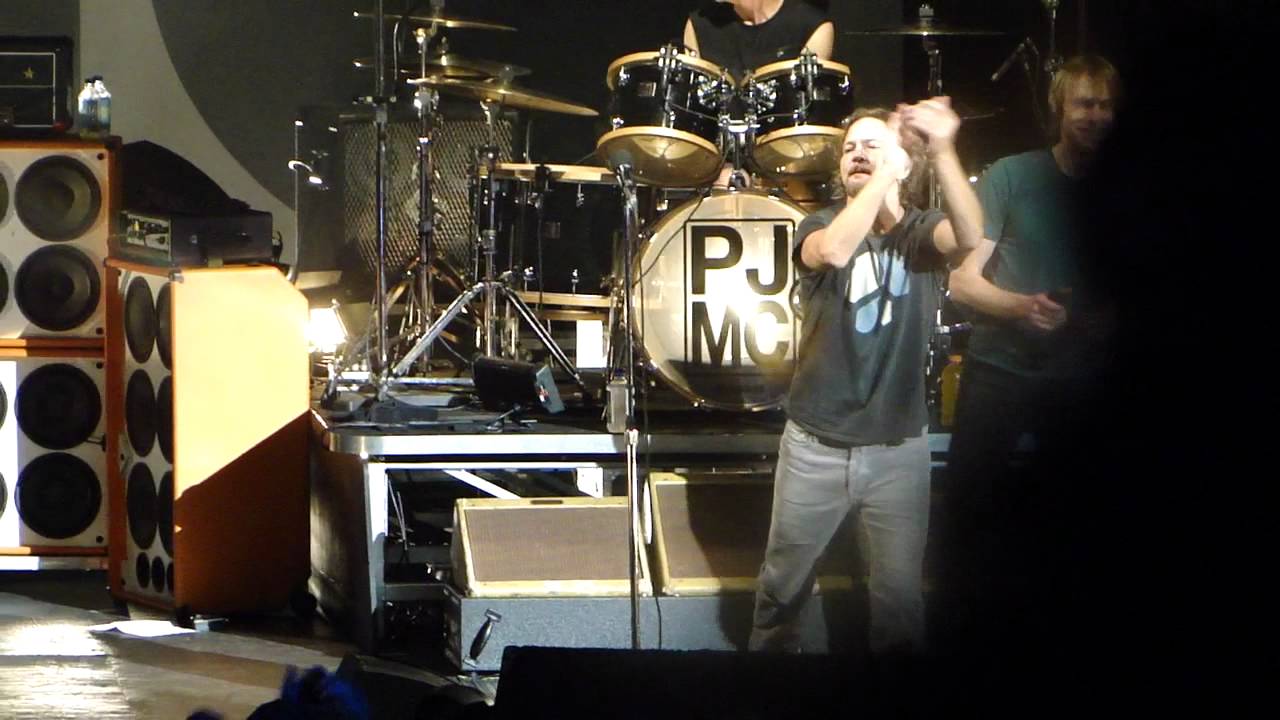 Jeffgarden.com - Pearl Jam with Mudhoney 
