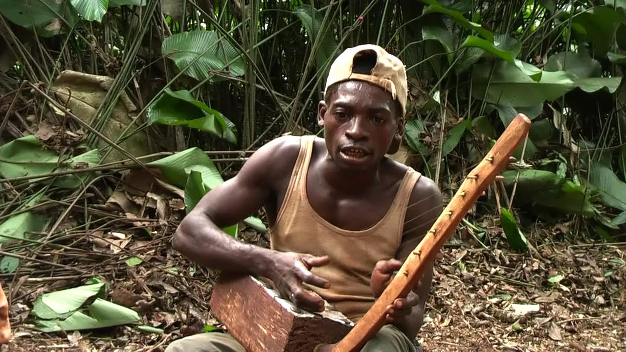 Iyimbi playing the Ieta