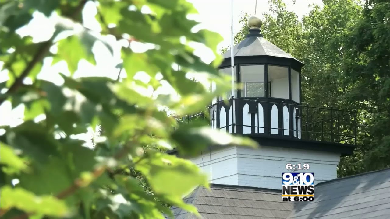 Northern Michigan in Focus: Grand Island North Light
