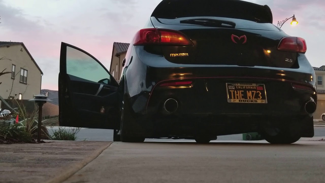 Mazda 3 2.5 Straight Pipe