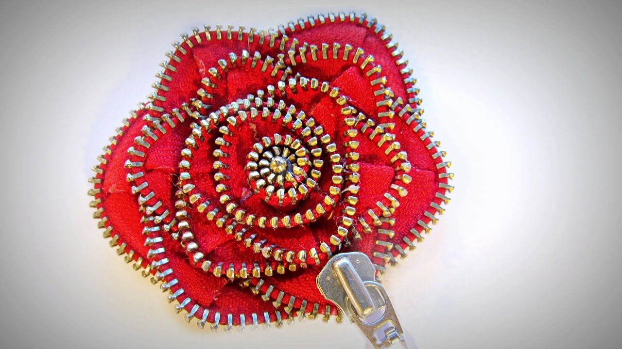Cómo hacer una rosa con una cremallera. How to make a rose with a zipper.