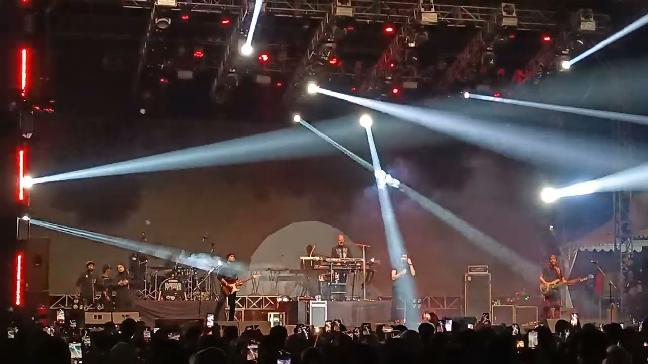 Opening Dewa19 feat Virzha - perempuan paling cantik di negeriku Indonesia Pekanbaru 07 Oktober 2023