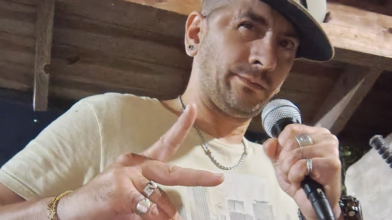 El  Vato  Gastón  Ruz (El Vato Paaa!!!)😎🎙️ está en vivo