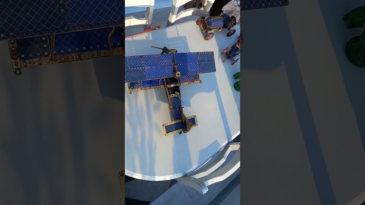 Meccano airoplane