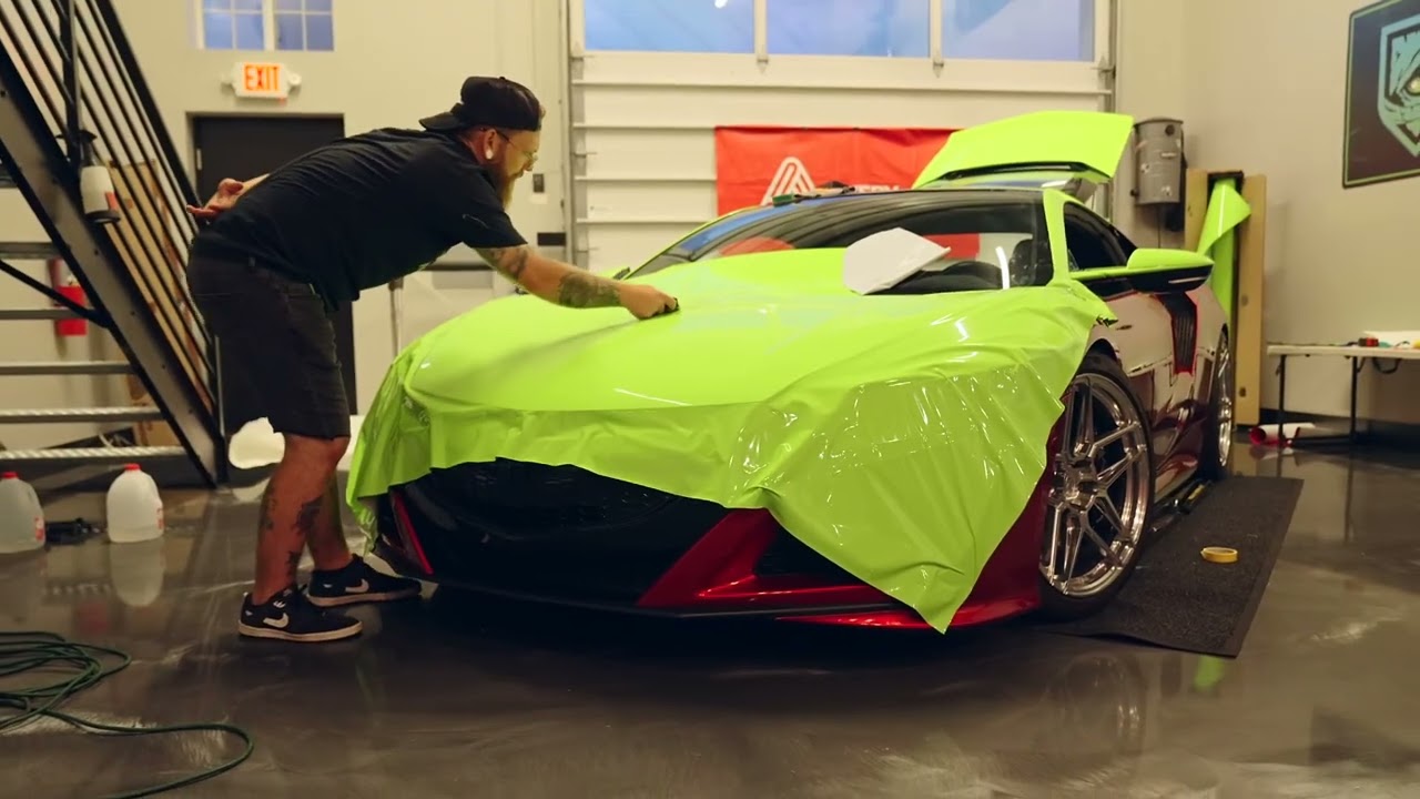 Introducing Avery Dennison’s New Supreme Wrapping Film™ Bright Escapes series!