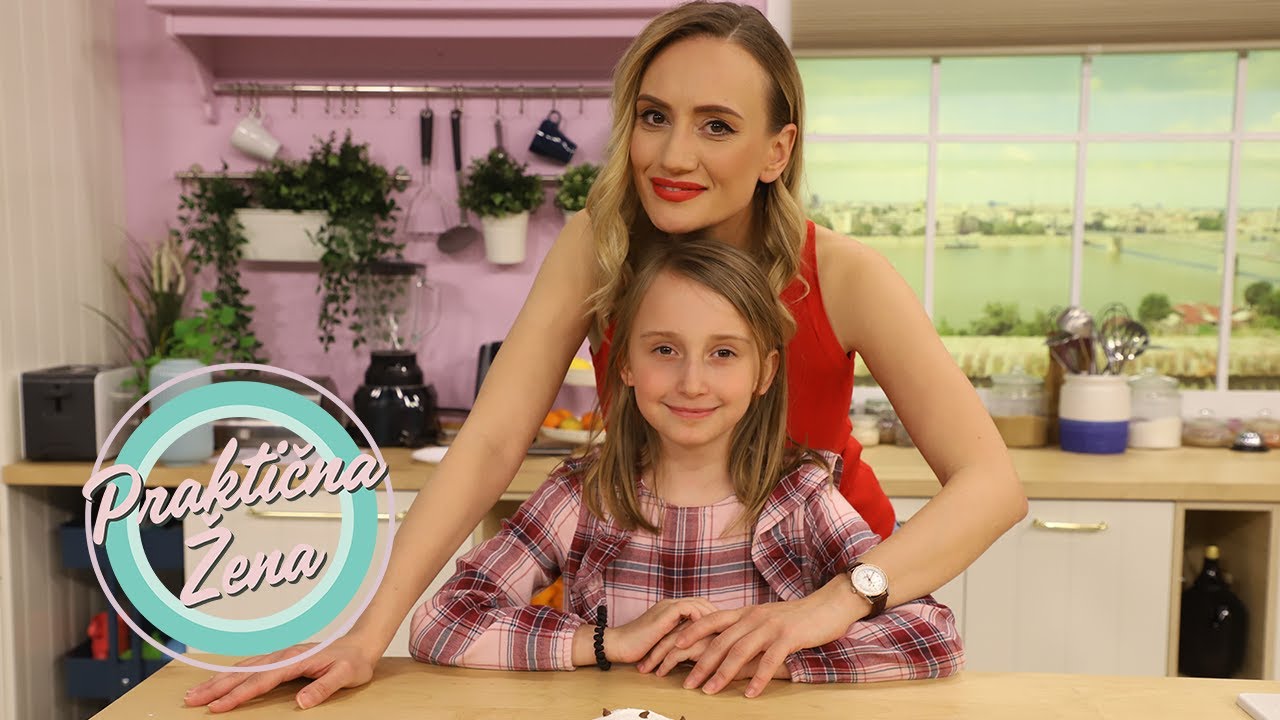 Praktična žena – Jelena Đukić: Torta sa krem bananicama i nugat kremom