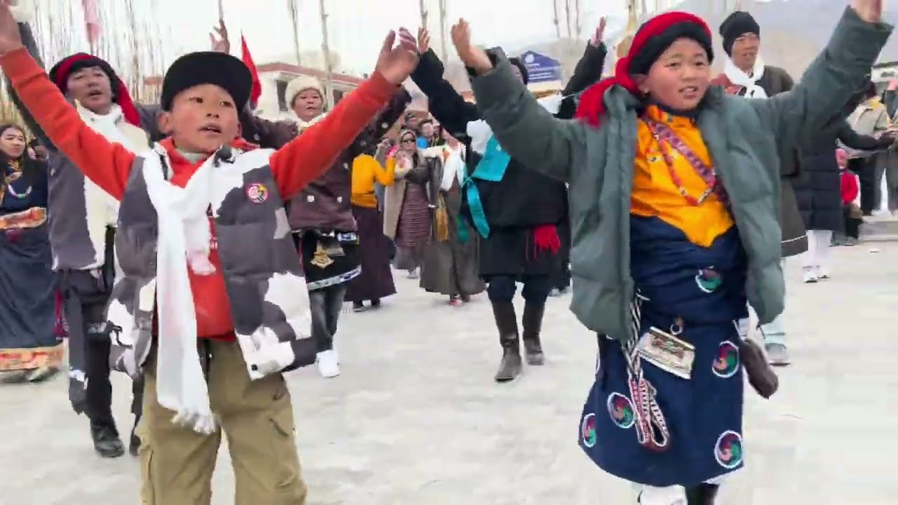 ལོ་གསར་ཚེས་པ་གསུམ་སྒོར་གཞས། | losar tsepa 3 gorshey |#gorshey #tibetandance #ladakhgorshey