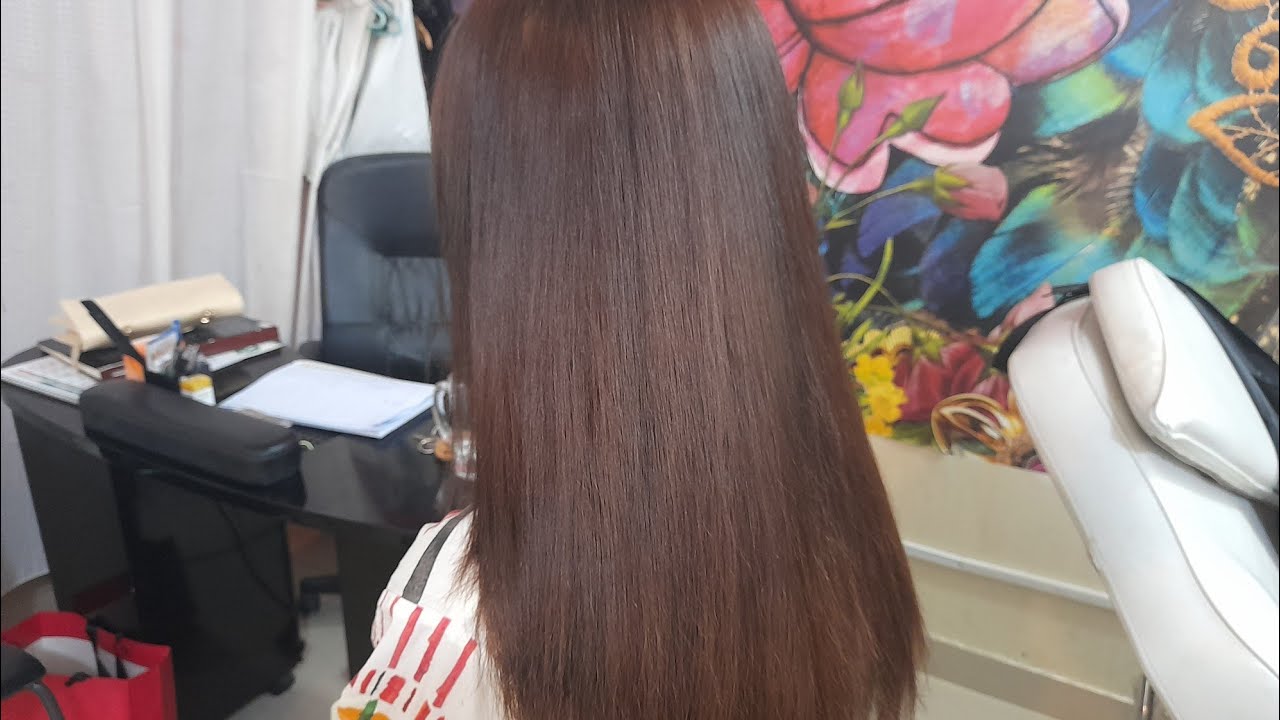 Colour change with grey coverage