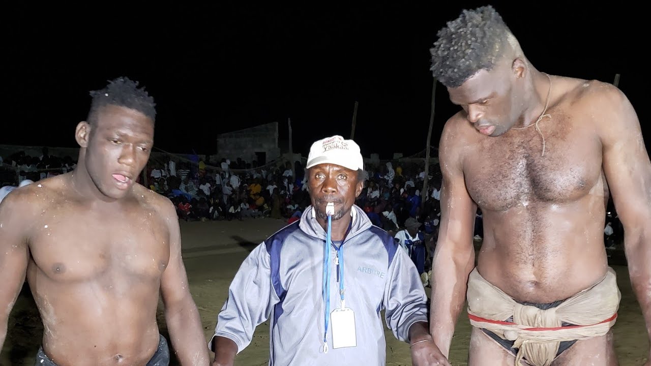 Final poids lourds à djirnda Ndiol Geant vs Gane Mar fafaco 5 janvier 2023 découvrez.