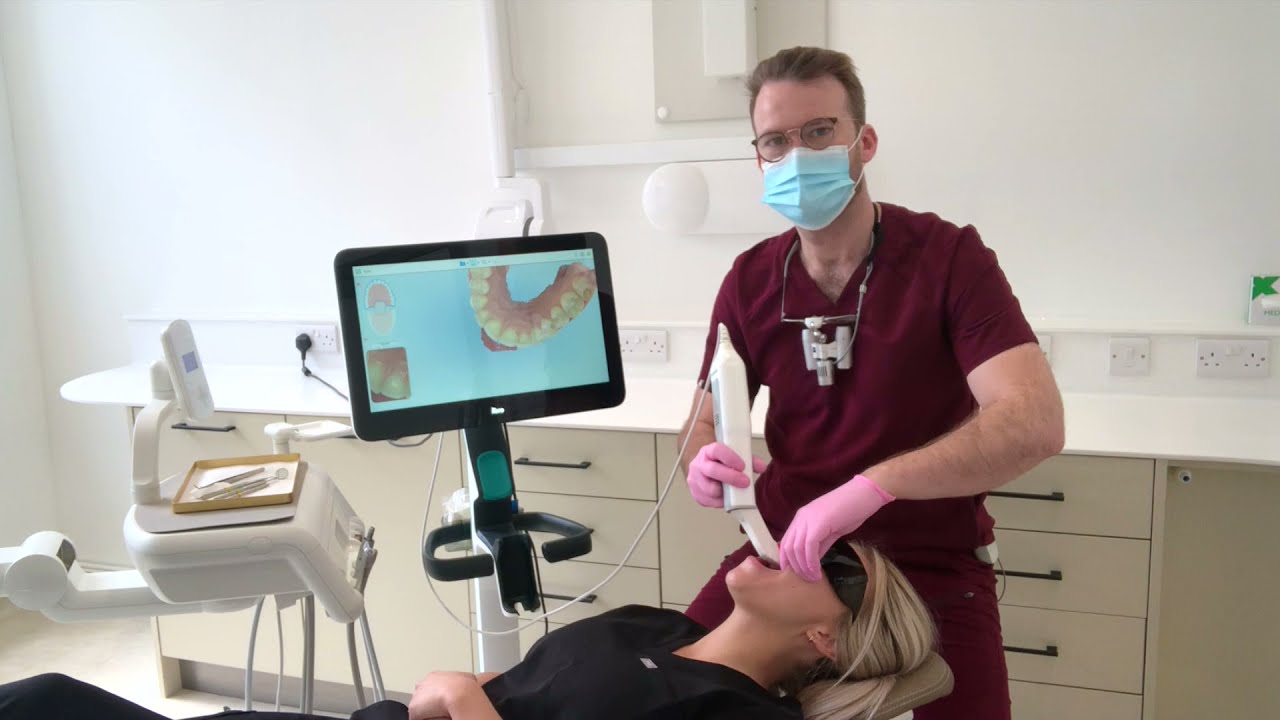 Fulham Road Dental - Dr George Cheetham - Itero Scanner
